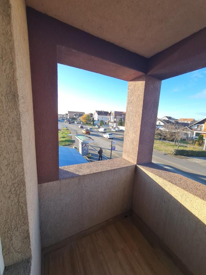 Airport Molko Apartments Surčin Eksteriør billede