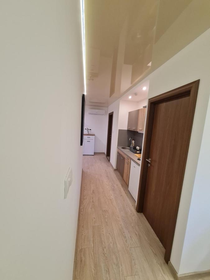 Airport Molko Apartments Surčin Eksteriør billede