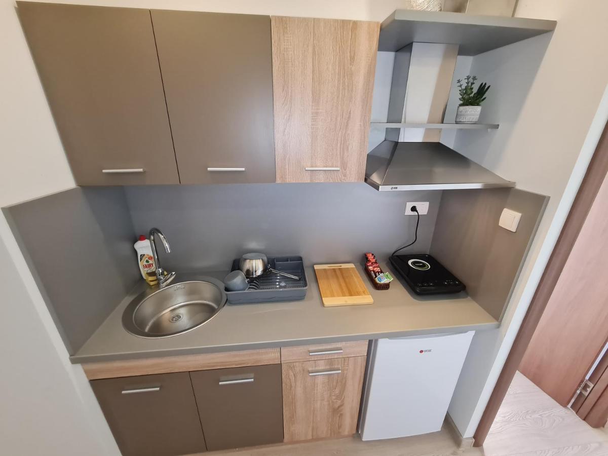 Airport Molko Apartments Surčin Eksteriør billede