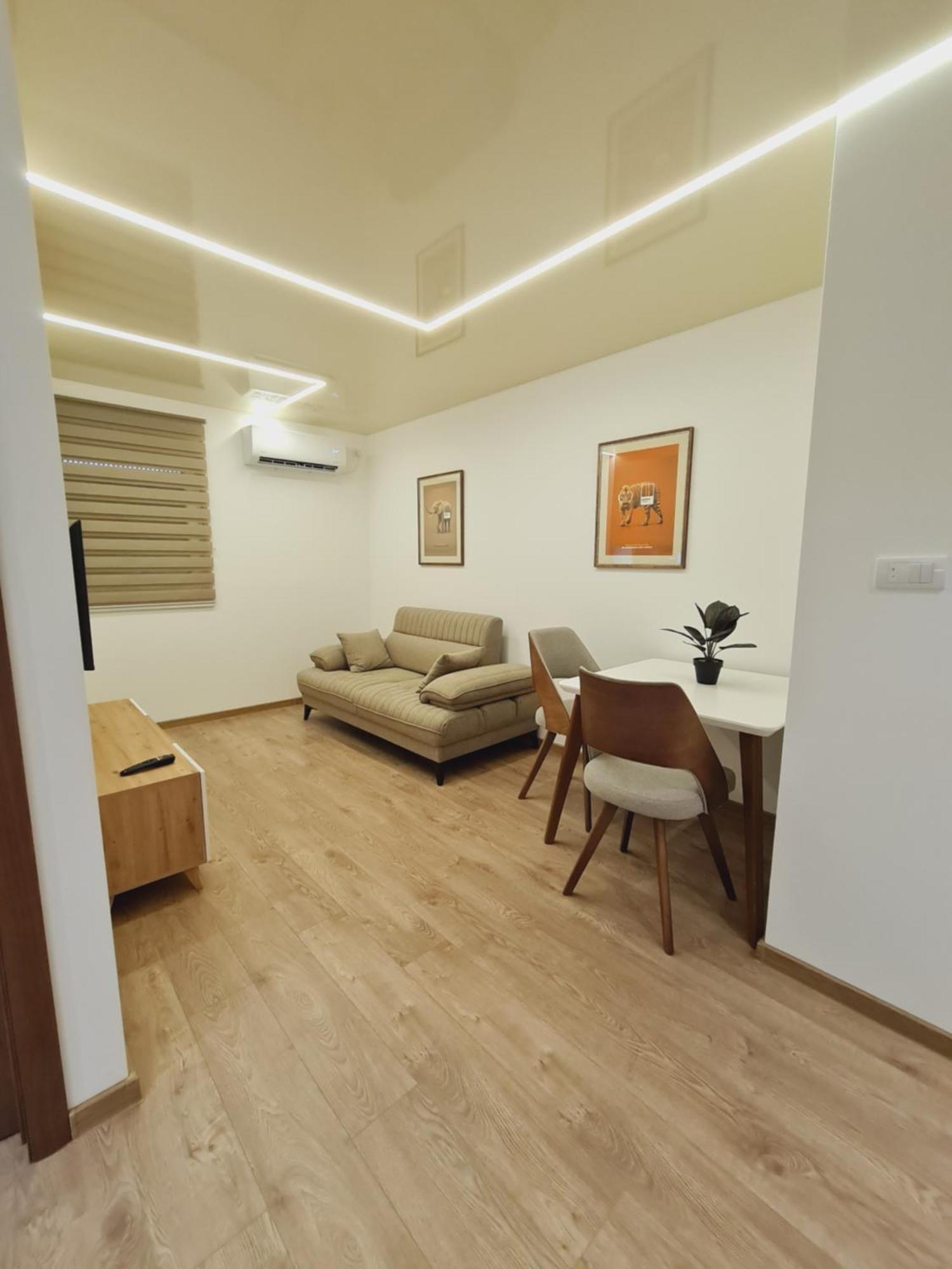 Airport Molko Apartments Surčin Eksteriør billede