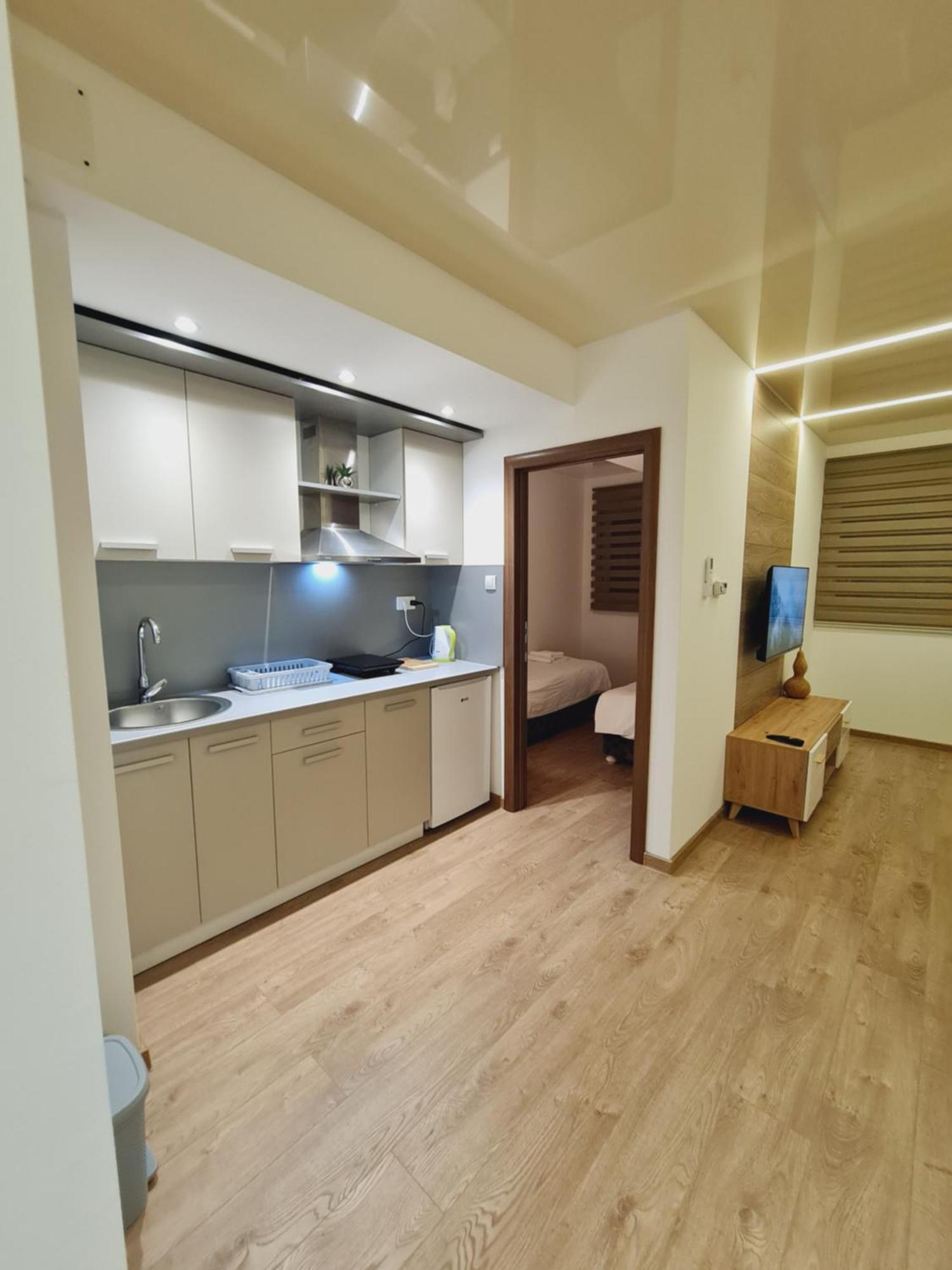 Airport Molko Apartments Surčin Eksteriør billede
