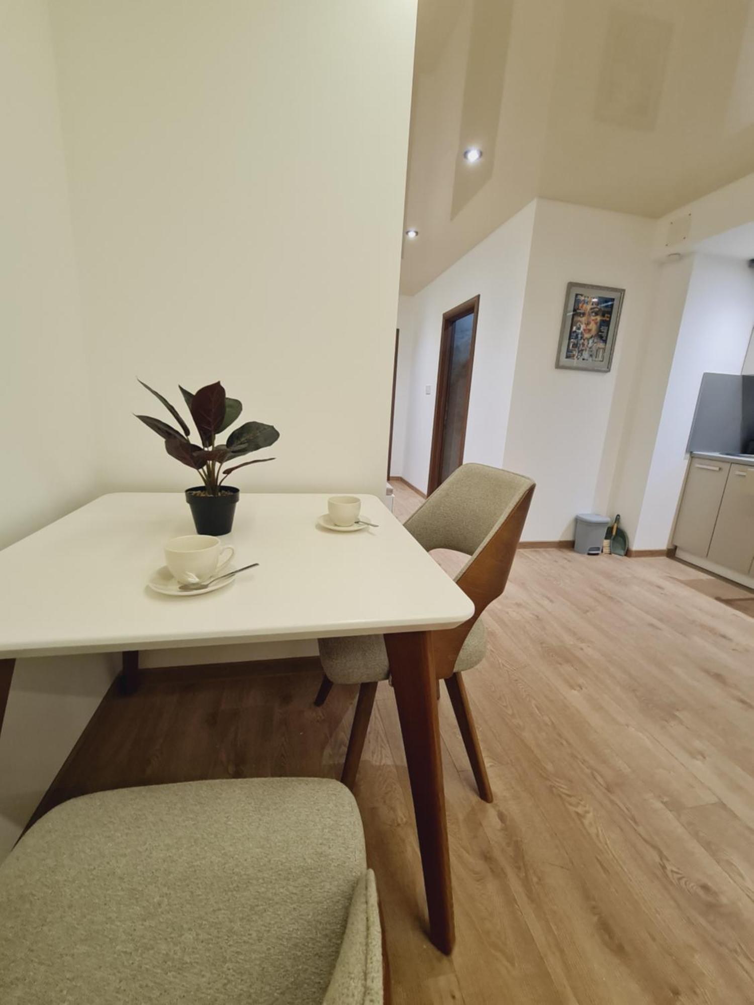 Airport Molko Apartments Surčin Eksteriør billede